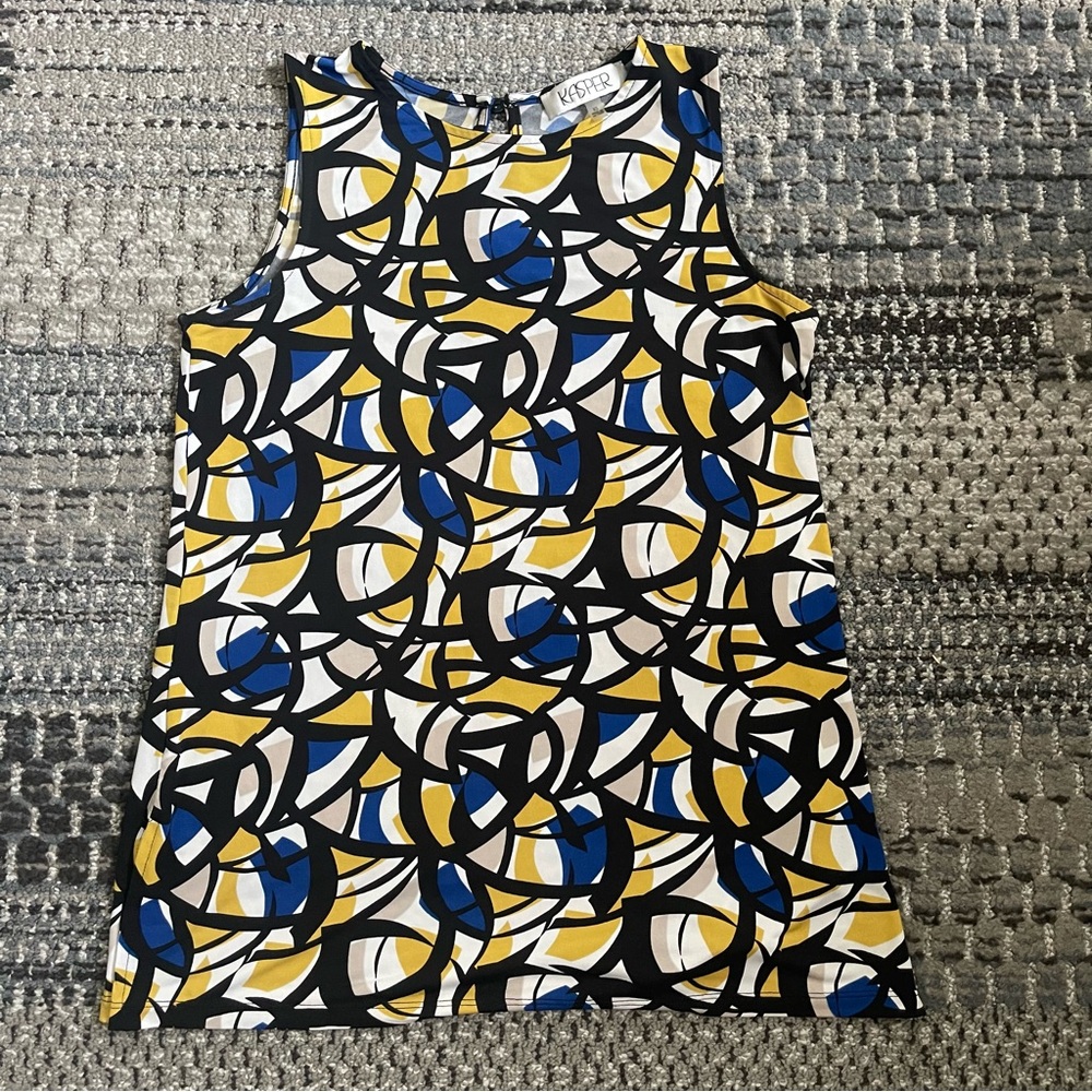 Kasper Sleeveless Blouse in White, Black, Yellow, Tan with Pattern, Size XS